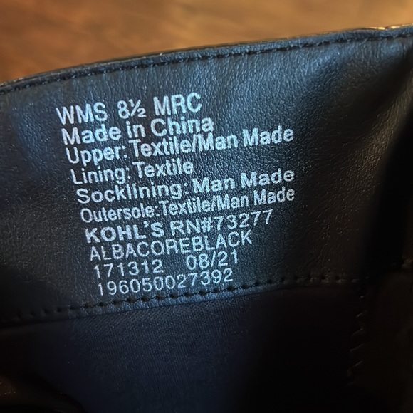 New 8.5 Womens tall black wedge heel boots - Picture 3 of 4